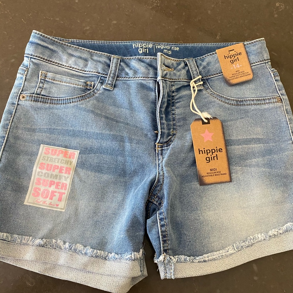 NWT girls shorts
